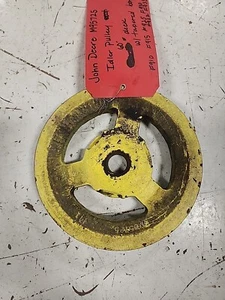 John Deere Deck Drive Pulley M95725 For 60” Decks W/tapered borer B2B - Picture 1 of 4