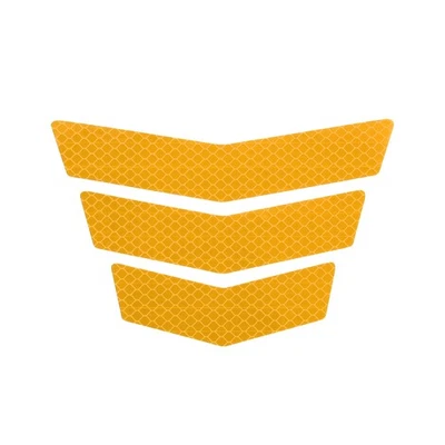 Adesivo riflettente paraurti Giallo Oro, rettangolo trapezoidale, per auto, 1 pz - Immagine 1 di 4
