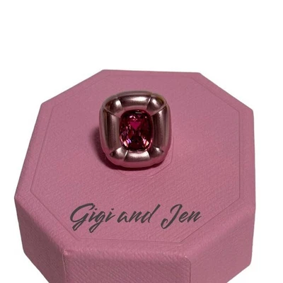 Swarovski Dulcis cocktail ring Cushion cut, Pink  55 / 7 USA - Image 1 of 4