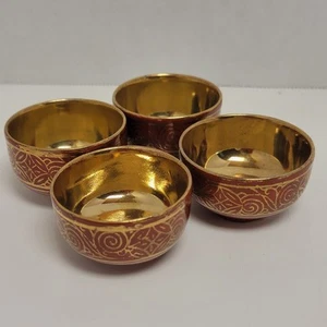 KUTANI Japanese Porcelain Ware Sake Cups Guinomi Ochoko Set of 4 Marked READ  - Picture 1 of 11