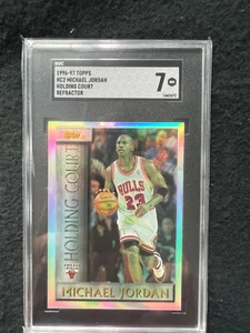 1996-97 Topps Holding Court Refraktor Michael Jordan #HC2 SGC 7 Bulls 🙂 🙂 - Bild 1 von 2