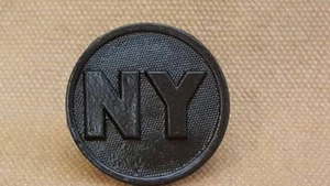 WWI New York Collar Disk - Bild 1 von 3