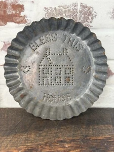VTG Punched Tin Pie Dish Primitive Rustic Farmhouse Kitchen Bless This House 9” - Picture 1 of 7