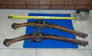 Vintage Sexton USA Metal Flintlock Wall hangers 19 inches long 1129 - Picture 1 of 2