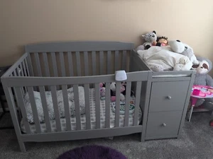 Brand New Crib Not Used - Picture 1 of 1