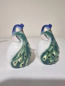 vintage Japan Peecock Salt And Pepper Shakers  Bird Shakers - Picture 1 of 7