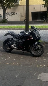 HONDA CBR650R - Bild 1 von 5