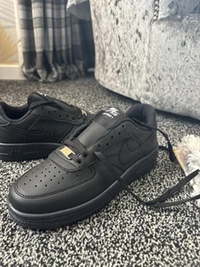 Nike Air Force 1 Trainers Shoes Sneakers Size 4.5 “READ” Before “Buying”🔥🔥 - Picture 1 of 7