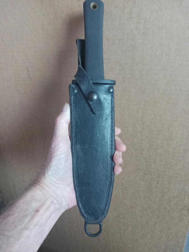 Cuchillo de funda de cuero antiguo Cold Steel Recon carbono V cuchillo crujiente no afilado Foto 1 de 4
