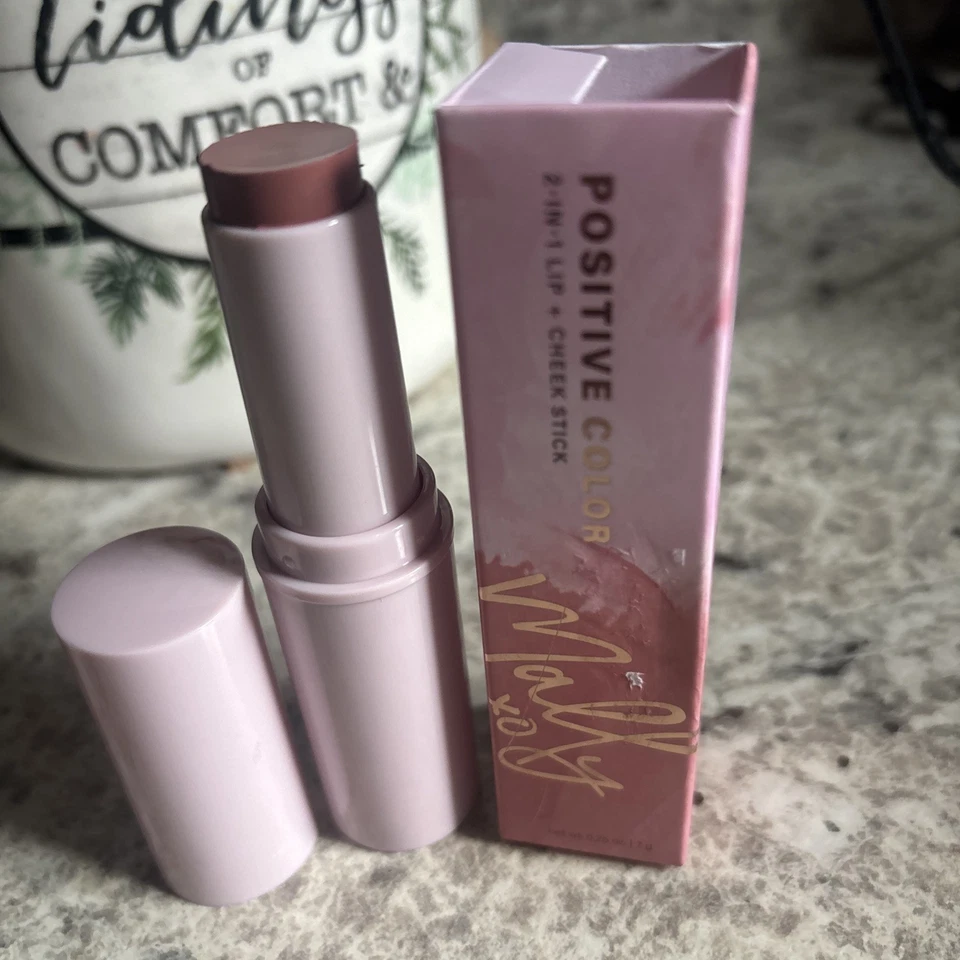 Barra de labios y mejillas Mally Beauty color positivo 2 en 1*~malva significativa 7 g nueva en caja $26 Foto 1 de 2