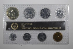 1987 East Germany DDR Mint Set, KMS Blisterpack, 3000 issued - Picture 1 of 2