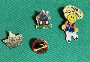 Lot Of 4 Wal-Mart Employee Pins Gimme A Squiggly We Are Family CBL Grad - Picture 1 of 5