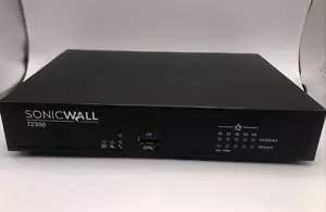 Dell SonicWall TZ300 5 porte dispositivo firewall di sicurezza di rete APL28-0B4 - Foto 1 di 8