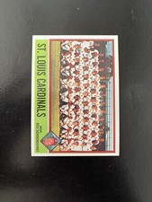 1976 TOPPS #581 ST. LOUIS CARDS TEAM CARD W/HOF SCHOENDEINST— SHARP💥*** (wph)
