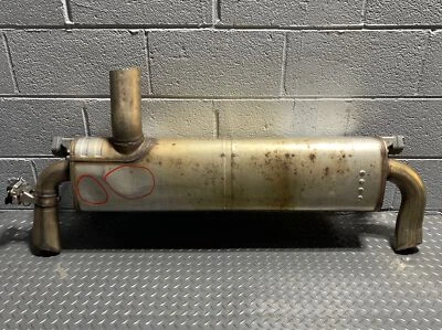 2016-2019 宝马 740i G12 后排气消声器管道组件原始设备制造商正版注释 — 第 1/4 张图片