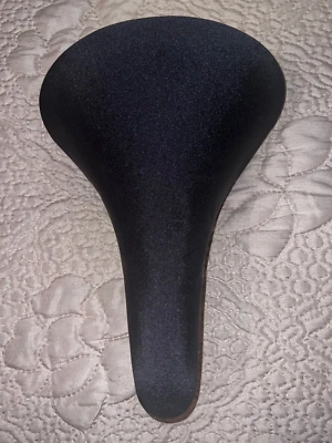 Sillín de bicicleta vintage Vetta Lite GEL negro hecho en Italia asiento de bicicleta Foto 1 de 4