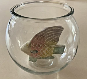 Vintage Hand Carved & Pastel Painted Wood Fish Approximately 5 Inches Long - Picture 1 of 7