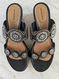 Sole Sensibility Gwendolyn schwarz Medaillon Sandalen Perlen Plateau 8 Medium - Bild 1 von 13