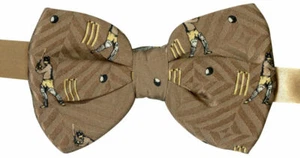 THE TIE STUDIO - Cricket Batting in Action on Beige Silk Men's Novelty Bow-tie - Picture 1 of 3