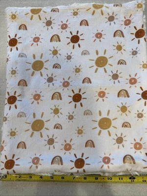 Manta de seguridad baby lovey.  Arco iris y soles.  14x16 pulgadas Foto 1 de 4