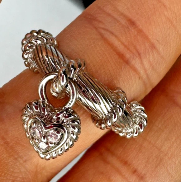 Anillo Judith Ripka Plata Esterlina Corazón Cuelga Dije Transparente Circonita Central Piedra 6 Foto 1 de 4