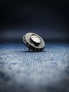 Shutter speed dial & ISO select Leica LEITZ WETZLAR CL 50 Years Anniversary - Picture 1 of 5