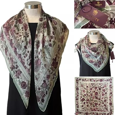 Bufanda Liberty London Tree of Life verde/púrpura seda gasa 86x86 cm rollo de mano Foto 1 de 4