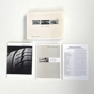 2017 LINCOLN MKC  OWNERS MANUAL SET OEM CASE - Picture 1 of 2