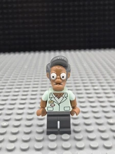 LEGO Minifigur Simpsons - Apu Nahasapemapetilon (sim025) - 71016 Quick E Mart - Bild 1 von 2