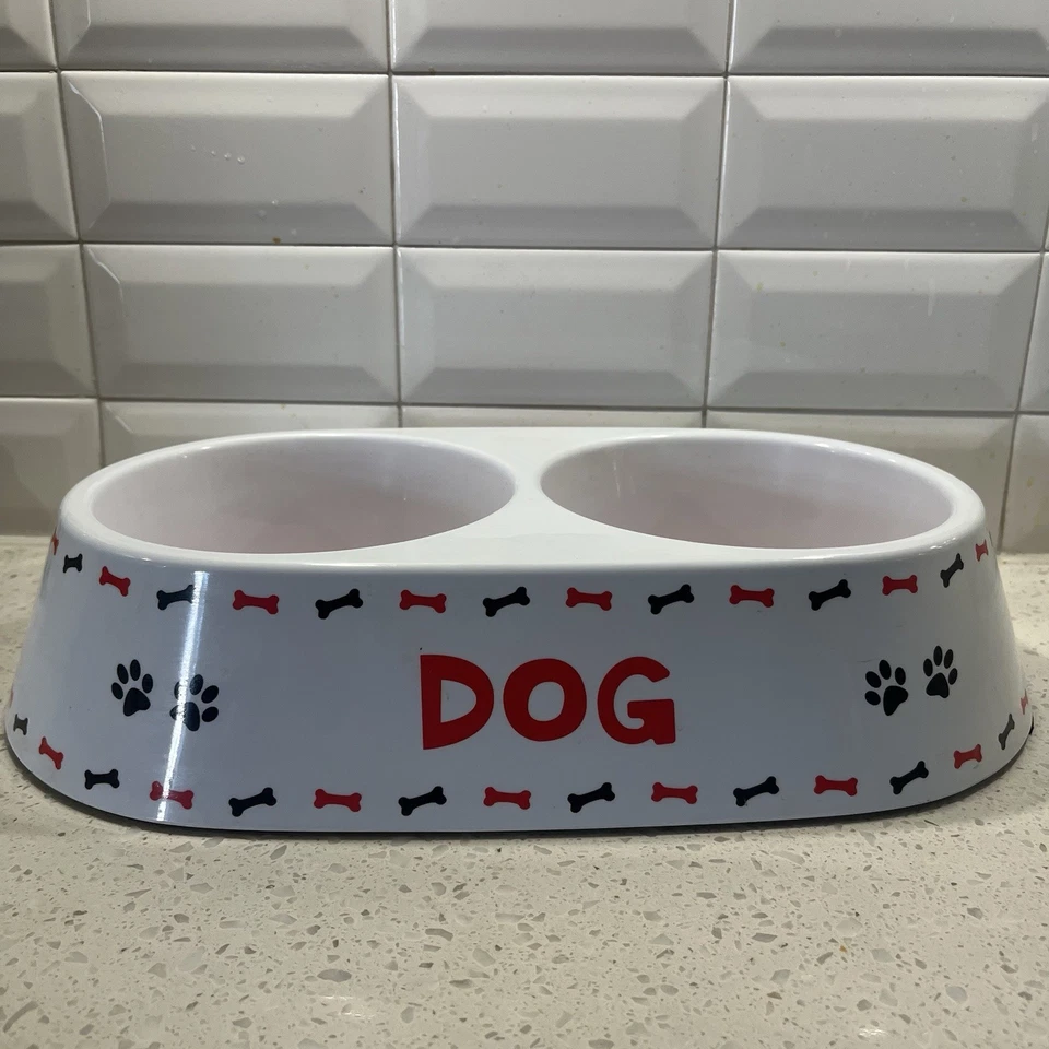Plato de comida de agua rojo, blanco y negro con melamina Top Paw 15x7,5x3,5 Foto 1 de 4