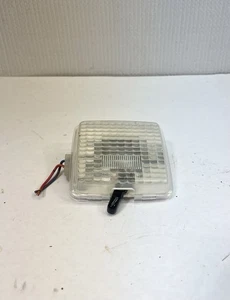 Used Center dome Light Mazda B2200 B2000 B2600 (BG62-51-310A) Ford Festiva - Picture 1 of 6