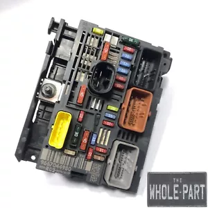 2008-2015 Peugeot 3008 BSM-R02 Fuse Box 9667044980 - Picture 1 of 4