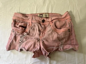 LEI Ashley Juniors Size 5  Low Rise Pink Shorts Stretch Denim Distressed Cutoff - Picture 1 of 9