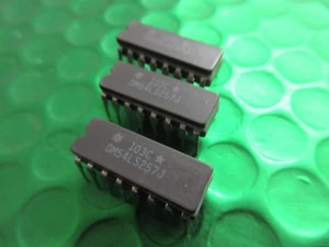 NSC DM54LS257J, SN54LS257 HALBKERAMIK MIL GRADE CHIPS x2 Stück - Bild 1 von 5
