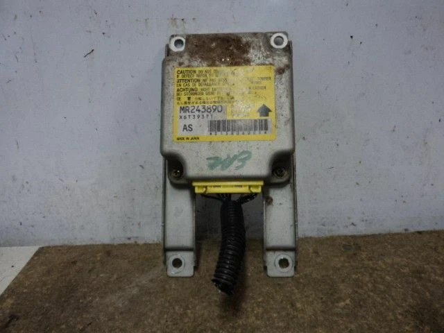 Módulo de bolsa MR243890 compatible con 94-96 MITSUBISHI GALANT C-75267 Foto 1 de 2