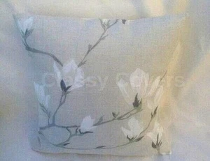 Copricuscino Laura Ashley Designer MAGNOLIA GROVE Tessuto Naturale Varie Taglie - Foto 1 di 2