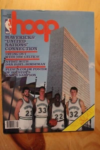 1986 HOOP magazine-Dan Issel-Poster of Ralph Sampson-Dallas Mavericks-NO LABEL - Picture 1 of 1