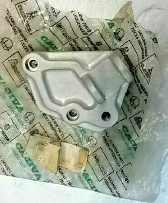 Ducati Paso 750 906 907ie 851 750 运动 LH 脚踏支架 037069205 NOS — 第 1/4 张图片