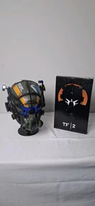 Titanfall 2 · Vanguard SRS Collectors Edition (2016) COMPLETE  - Picture 1 of 4