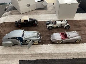 1:24 Danbury Mint 1949 Jaguar 1935 Chevrolet 1931 Mercedes SSKL 1933 Pierce Lot - Picture 1 of 24