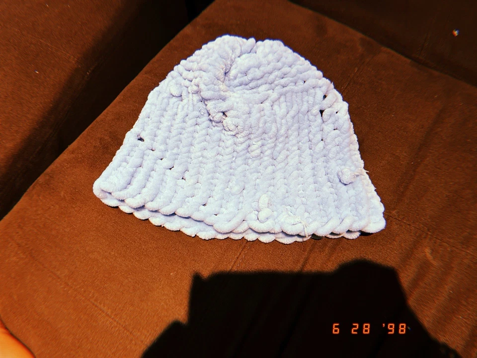 Gorro de punto para mujer azul, púrpura Foto 1 de 1
