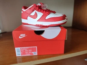 NIKE DUNK LOW ST JHON’S (University Red) 40,5 - Foto 1 di 4