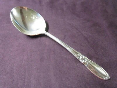 Orquídea Blanca Baya o Cuchara para Servir Comunidad Plateada 1953 Sin Monograma Foto 1 de 2