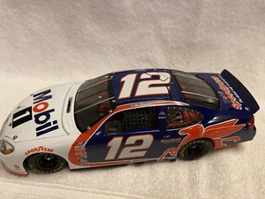 Team Caliber 1:24 Jeremy Mayfield #12 Mobil 1 2000 Ford Taurus - Picture 1 of 2