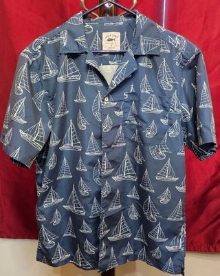 Spicy Tuna Coastal Outfitter sail Boat Theme Shirt Mens Size Small - Image 1 of 4
