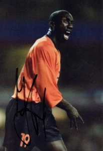 HOLLAND, LEEDS & CHELSEA: JIMMY FLOYD HASSELBAINK SIGNED 6x4 ACTION PHOTO + COA - Bild 1 von 1