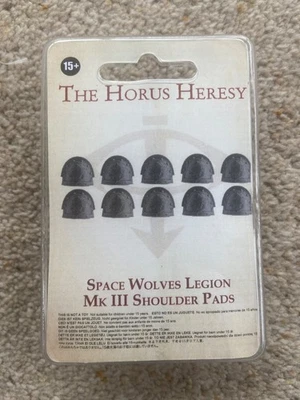 Space Wolves MkIII Shoulder Pads - OOP BNIB Horus Heresy Space Marines 40k - Image 1 of 3