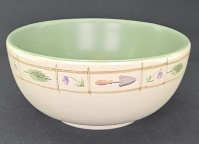 Tazón de sopa/cereal de jardín con flores, de Pfaltzgraff Foto 1 de 4