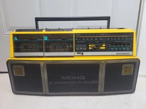 Radio Boombox Magnavox 5 Altavoces Doble Cubierta MDHQ Amarillo D 8300 De Colección - Imagen 1 de 12
