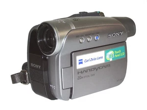 Sony Handycam DCR-HC27E MiniDV Camcorder - Digital Video Camera Recorder - Bild 1 von 1